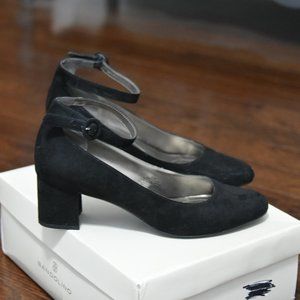 8.5 Bandolino O'Dear maryjane pumps block heel BLACK Faux Suede ankle strap